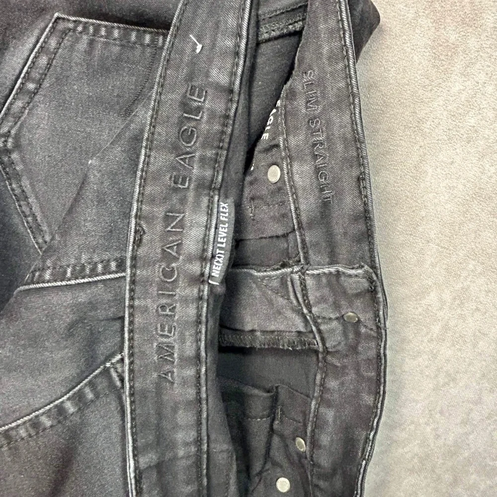 American Eagle Outfitters tag size